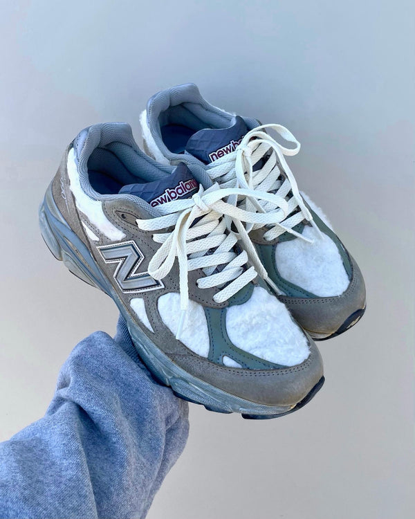 990 V3 "Dusty Clouds"